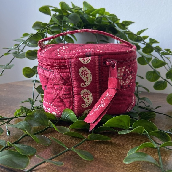 Preloved Vera Bradley Red Quilted Women's Bag - Picture 3 of 11